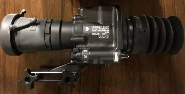 AN/PVS-17A/B, M955 WP (white phosphor)
