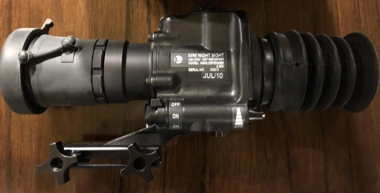 AN/PVS-17A/B, M955 WP (white Phosphor)