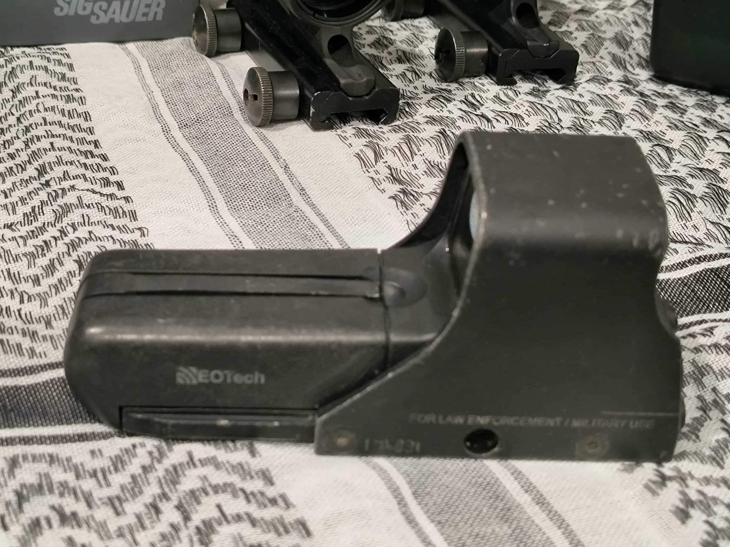 EOTECH 552 Holographic Weapon Sight
