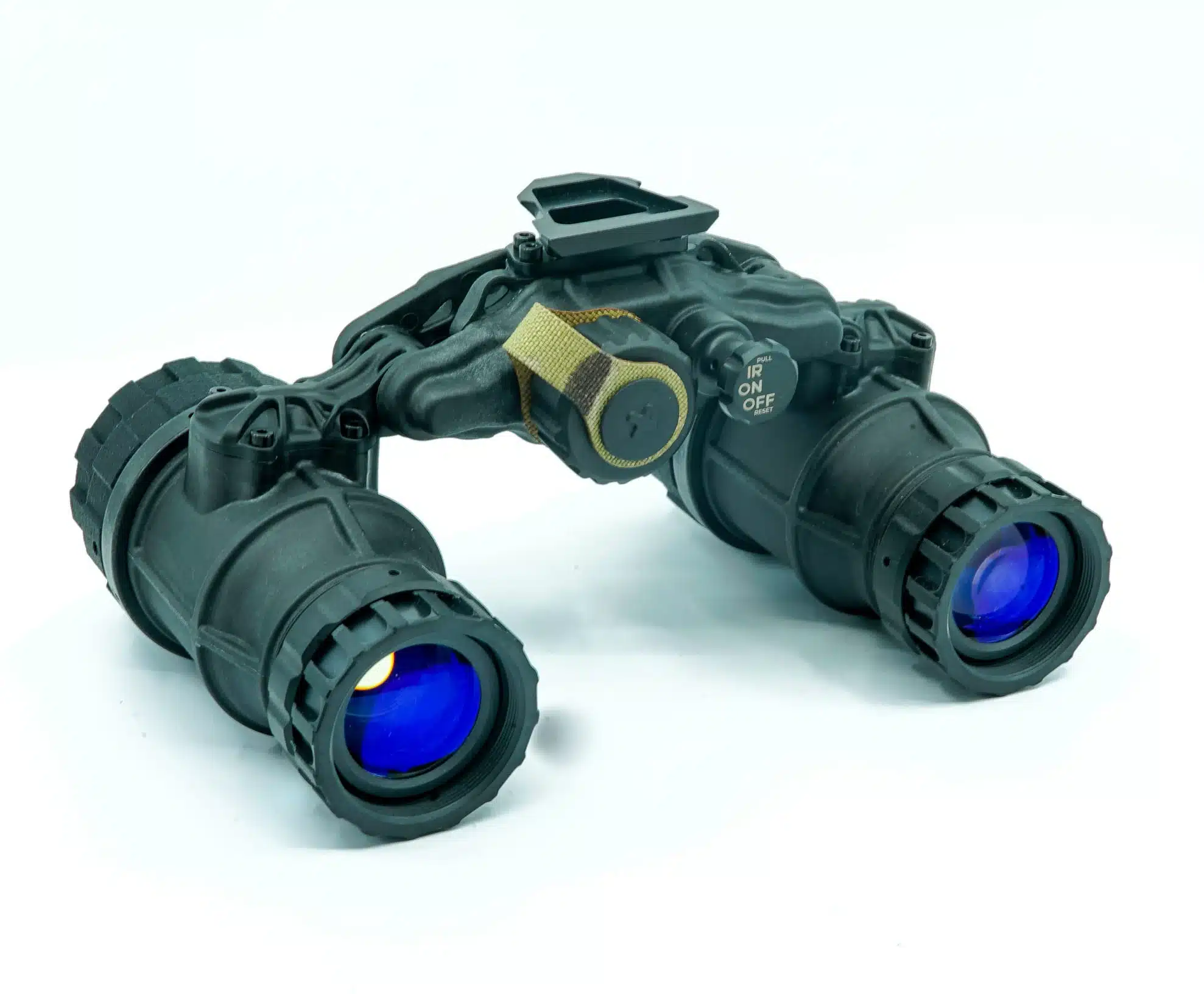 Act In Black DTNVS – Dual Tube Night Vision System